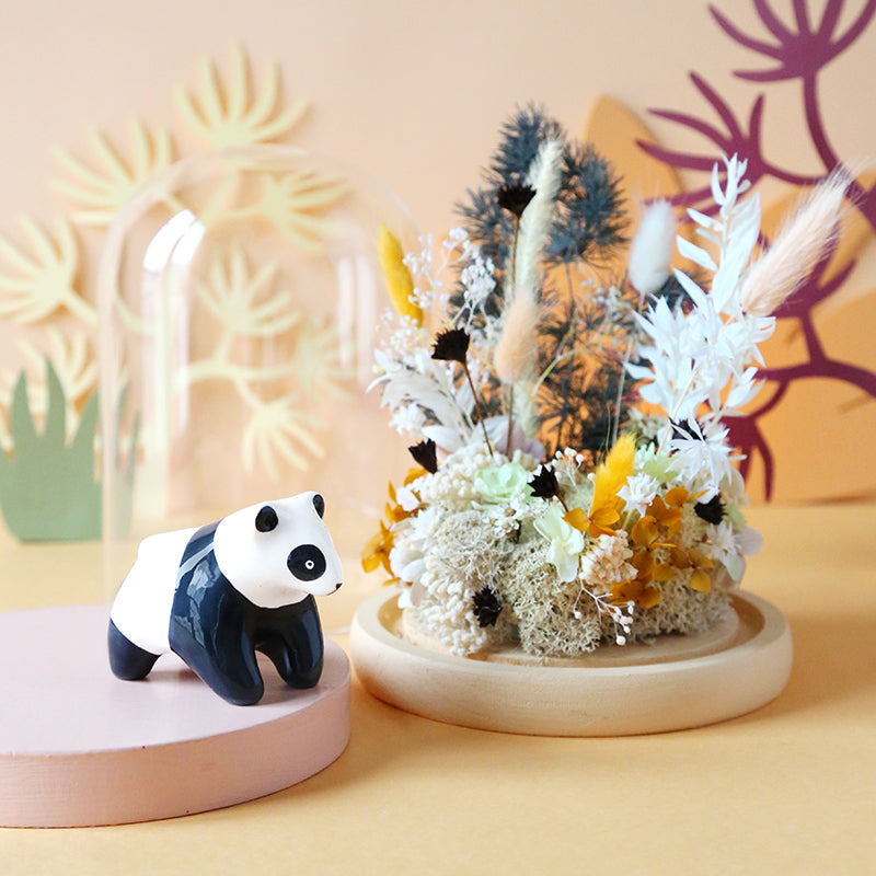 Cloche - Le Panda et le désert hivernal